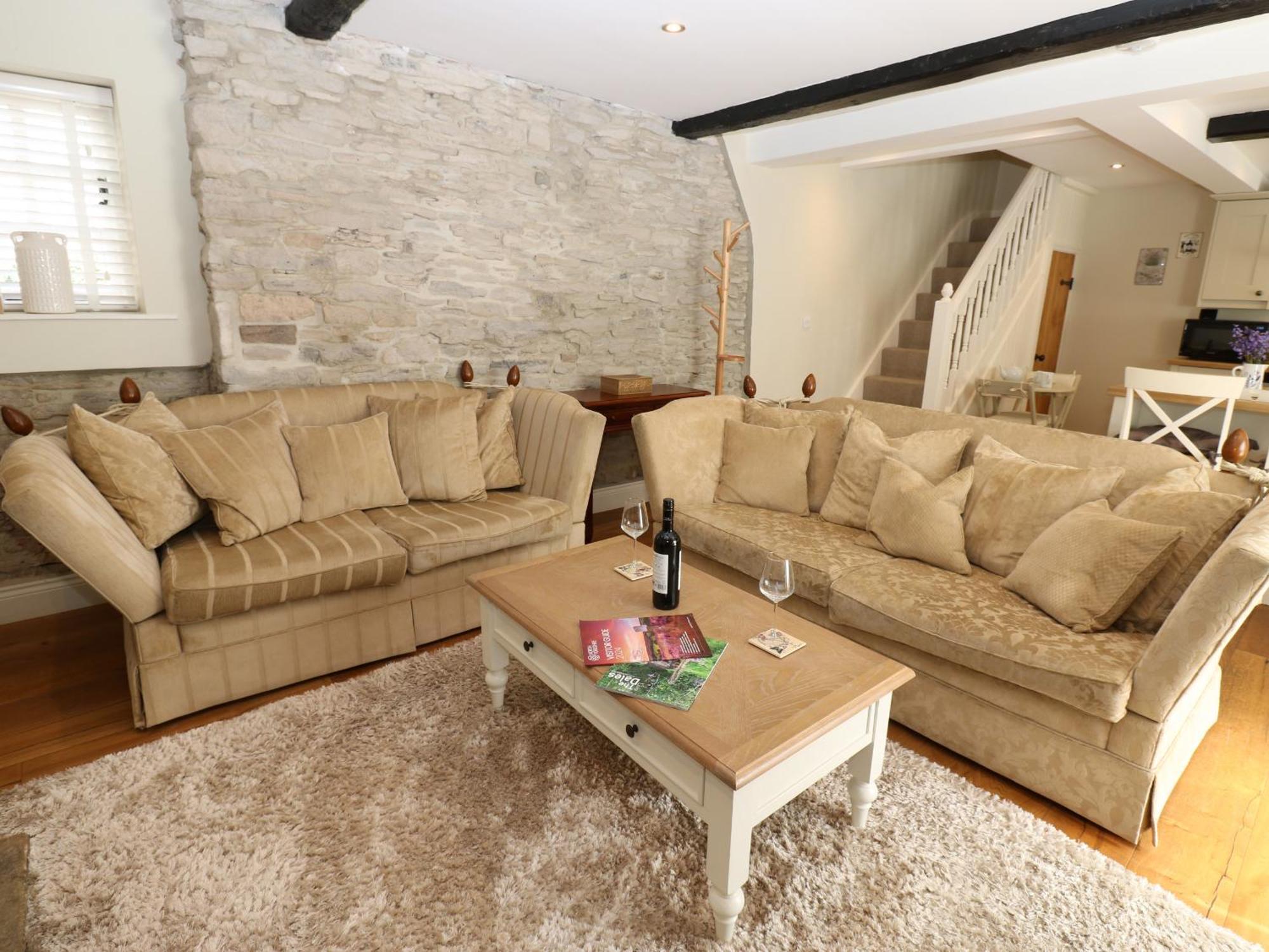 White Swan Cottage Лейберн Экстерьер фото